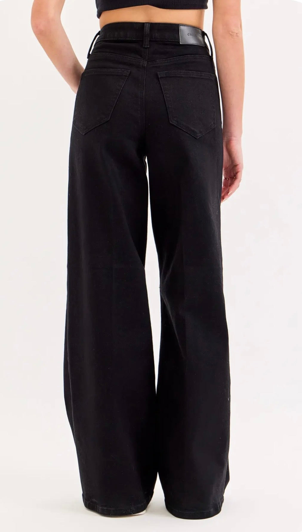 Jean negro bota ancha CELLO